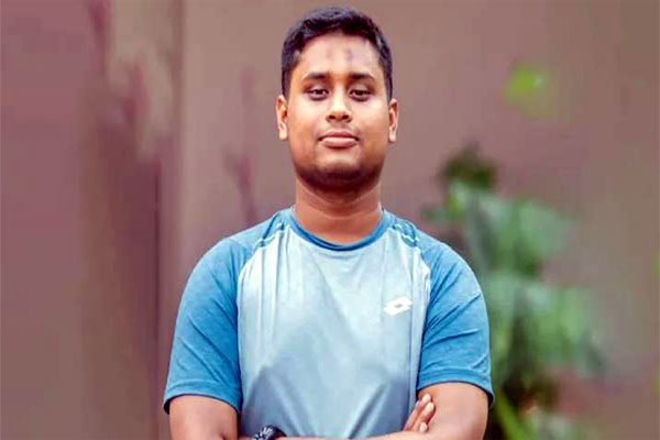 যার এজেন্ডায় আ.লীগকে নিষিদ্ধ নেই, তার সঙ্গে আমরা নেই: হাসনাত