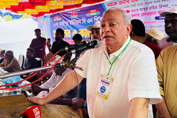 আগামী নির্বাচনে ‘বাচ্চাদের’ পার্টি কোনো বিষয়ই নয়: এম নাসের