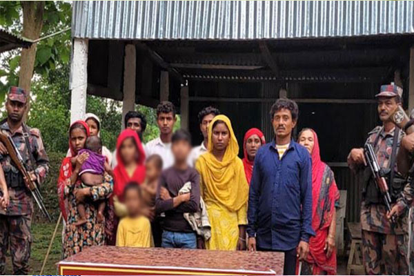 মৌলভীবাজার সীমান্ত দিয়ে আরও ১৩ জনকে পুশ-ইন