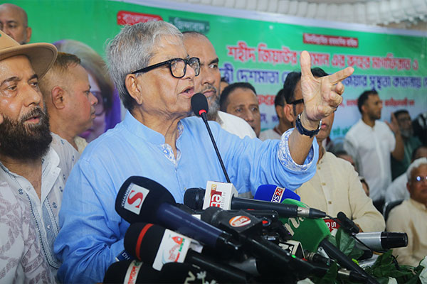 নির্বাচন যতো দেরি হবে, দেশ ততো পিছাবে যাবে : সিলেটে মির্জা ফখরুল