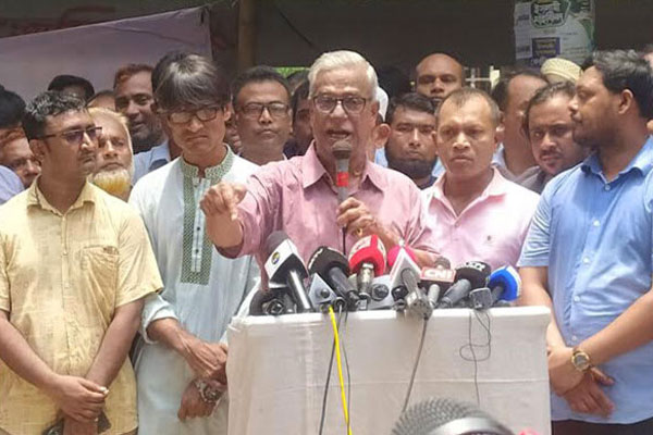 নির্বাচন নিয়ে ষড়যন্ত্রের হোতা কারা, দেশের মানুষ জেনে গেছে: ফারুক