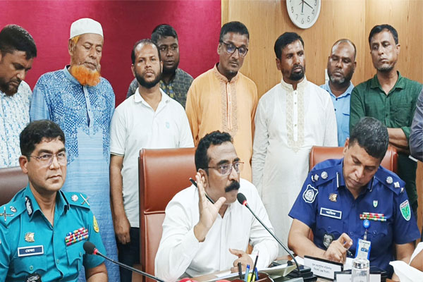 সিলেটে পরিবহন ধর্মঘট থেকে সরে এলেন মালিক-শ্রমিক