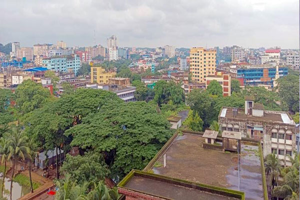 সিলেটে বহাল তবিয়তে ঝুঁকিপূর্ণ ভবন, তালিকায় দিয়ে দায় সেরেছে সিসিক