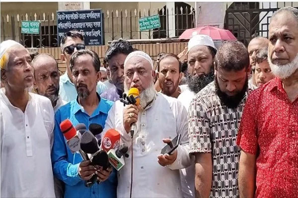 সিলেটে ৮ তারিখ থেকে সিলেটে কোন গাড়ি চলবেনা : ব্যাটারি রিকশা বন্ধের দাবি