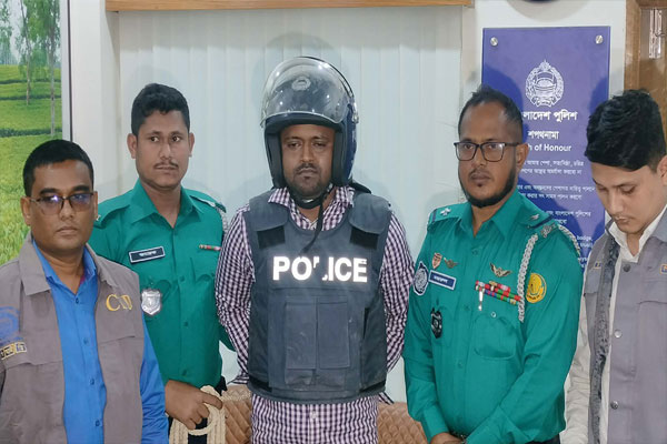 সিলেটে আসামির ছুরিকাঘাতে আহত সিআইডি কর্মকর্তা, ছুরিকাঘাতকারী আটক