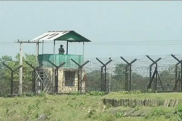 গোয়াইনঘাট সীমান্ত দিয়ে অনুপ্রবেশের চেষ্টাকালে আটক ১২