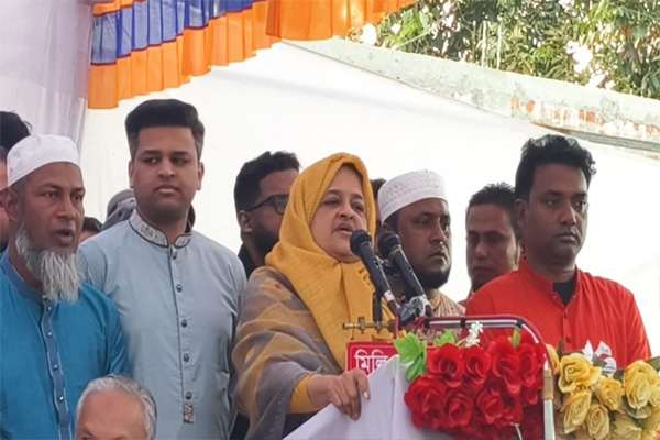 ভোট দিয়ে ফলাফল নিয়ে সেন্টার ত্যাগ করবেন: তাহসিনা রুশদীর লুনা