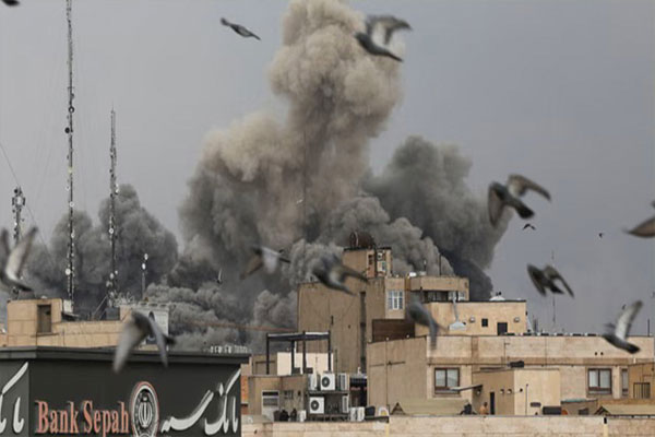 ইরান যুদ্ধ: ‘চিন্তার গতির’ চেয়েও দ্রুত এআই-নির্ভর বোমাবর্ষণ যুগের সূচনা