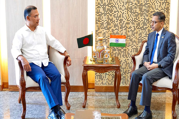 প্রধানমন্ত্রীর সঙ্গে ভারতীয় হাইকমিশনারের বৈঠক