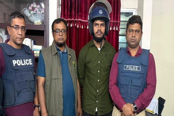মৌলভীবাজারে বিশেষ অভিযানে চাকরিচ্যুত সেনাসদস্য গ্রেপ্তার