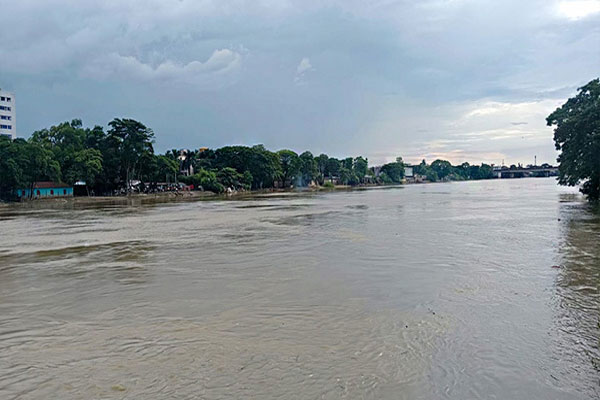সিলেটে বাড়ছে নদ-নদীর পানি