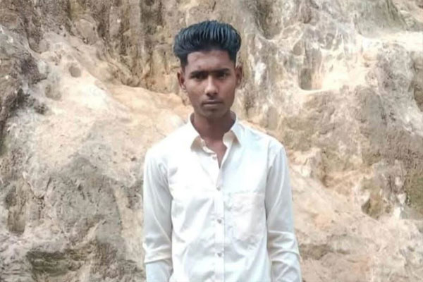 সিলেটের কানাইঘাট সীমান্তে পড়ে আছে খালেদের মরদেহ